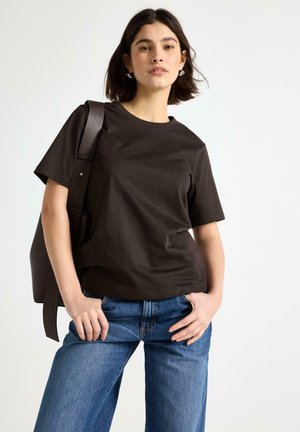 T-shirt basic - dark brown