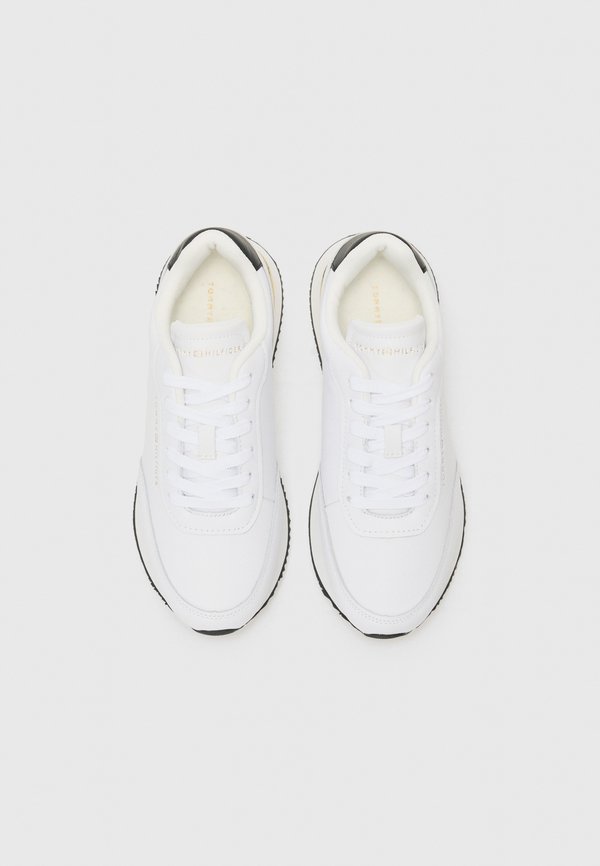 CHIC FASHION RUNNER - Trainers4