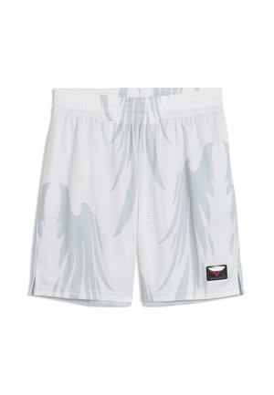 Weiße Mesh-Sportshorts mit einem dezenten grauen Flammenmuster und einem kleinen schwarzen Aufnäher mit rotem Logo am unteren linken Bein.