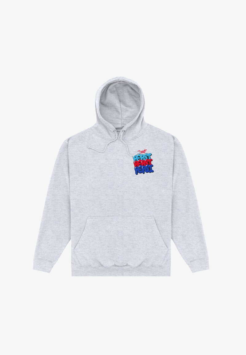 Sudadera con capucha de color gris claro, con bolsillo delantero y gráfico de texto colorido "Pepsi" en azul, rojo y azul claro en el lado izquierdo del pecho.