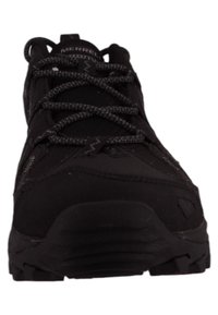 Chaussure de randonnée noire avec upper en textile, semelle en caoutchouc et système de laçage. Comprend un embout renforcé et une semelle extérieure crantée pour une meilleure adhérence.