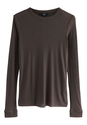 Haut marron à manches longues côtelées avec un col rond et des poignets ajustés. Confectionné dans un tissu doux à la texture lisse. Étiquette de la marque visible à l'intérieur.