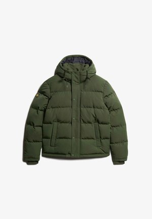 Grüne gepolsterte Jacke mit Kapuze, mit einem Reißverschluss, Druckknöpfen, zwei Seitentaschen und verstellbaren Kordeln an der Kapuze.