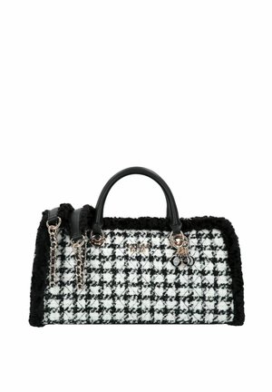 Gesteppte Handtasche in Schwarz-Weiß mit Hahnentrittmuster, schwarzem Plüschbesatz, zwei schwarzen Griffen und silbernen Kettenakzenten. Markenzeichen deutlich sichtbar angebracht.