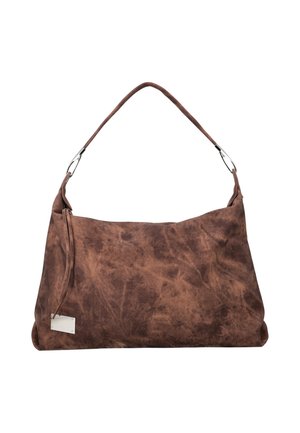 Geantă maro din piele întoarsă pentru umăr cu o singură curea, închizători metalice argintii și o placă mică dreptunghiulară cu logo metalic în colțul stâng jos.