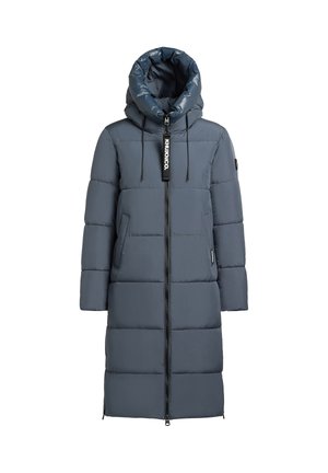 Cappotto lungo imbottito di colore grigio scuro con cappuccio lucido, zip frontale e due tasche laterali. Presenta un logo e elastici per stringere il cappuccio.