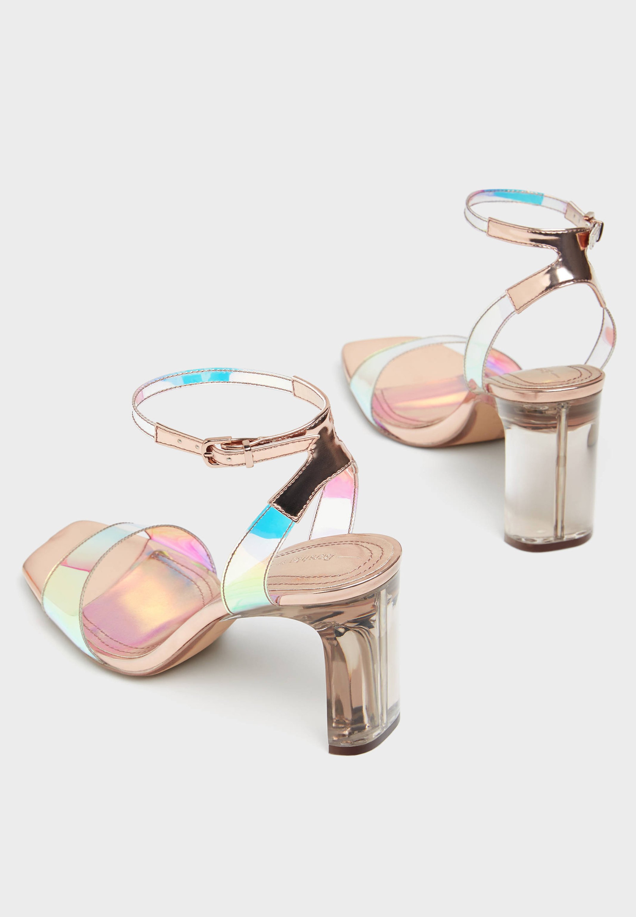 sandale talon vinyle