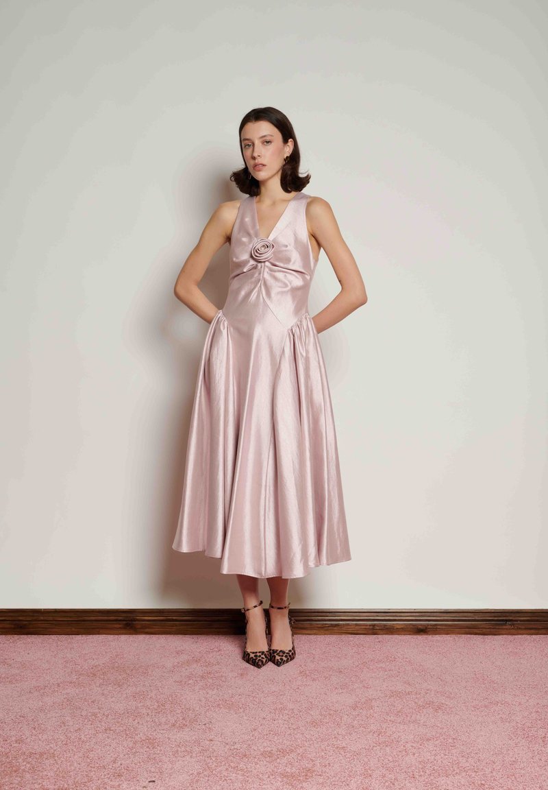 strapless open back dress The Felicity Pink Coral Cotton Midi Dress - Casual Dresses