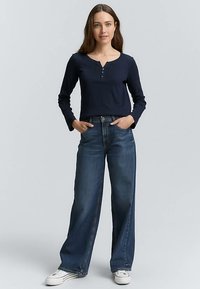 TOM TAILOR HENLEY - Langærmet T-shirt - lunar eclipse