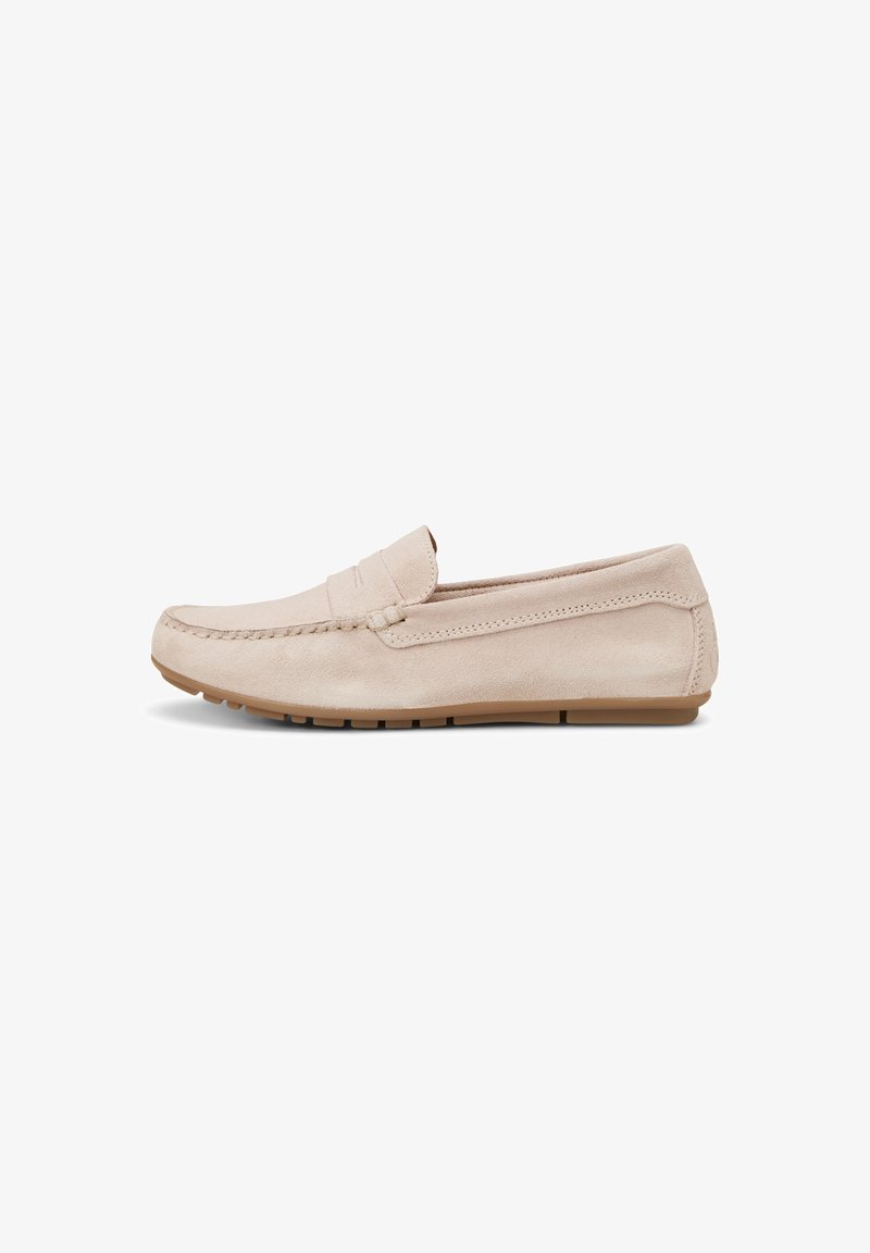 Beige Wildleder-Slipper mit gestickter Vorderseite, runder Zehenform und einer strukturierten Gummisohle. Minimalistisches Design mit glatter Oberfläche.