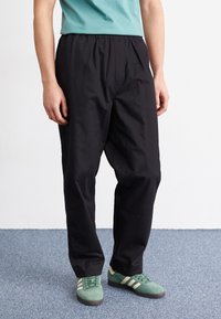 HUF - BRUSHED SKATE PANT - Trousers - black Thumbnail Image 1