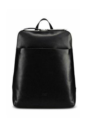 Sac à dos en cuir lisse noir avec une poignée supérieure, une poche zippée à l'avant et une fermeture éclair argentée, présenté sur fond blanc.