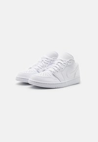 air jordan 1 low white hyper crimson light bone