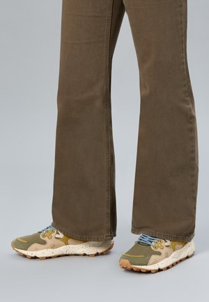 Flower Mountain YAMANO - Sneakers - khaki