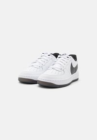 Nike Sportswear AIR FORCE 1 LV8 UNISEX - Tenisice - white/black