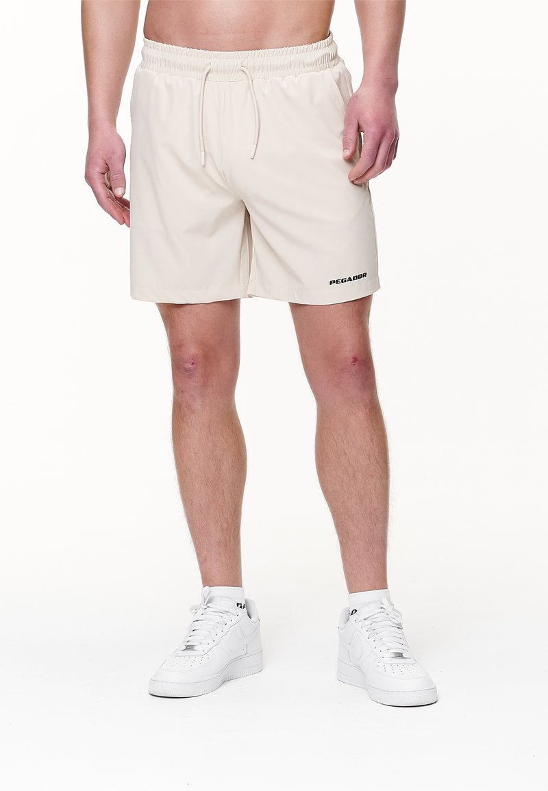 Pegador - LOGO - Badeshorts - desert sand, Vergrößern