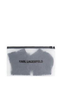 Bolsa de plástico transparente con un zipper negro, que contiene dos artículos de tela negra doblados. Presenta el logo "KARL LAGERFELD" en texto negro en negrita.