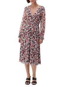 Robe longue et légère avec un motif floral en rose, blanc et noir, dotée d'un décolleté en V profond, d'une taille smockée et de longues manches.