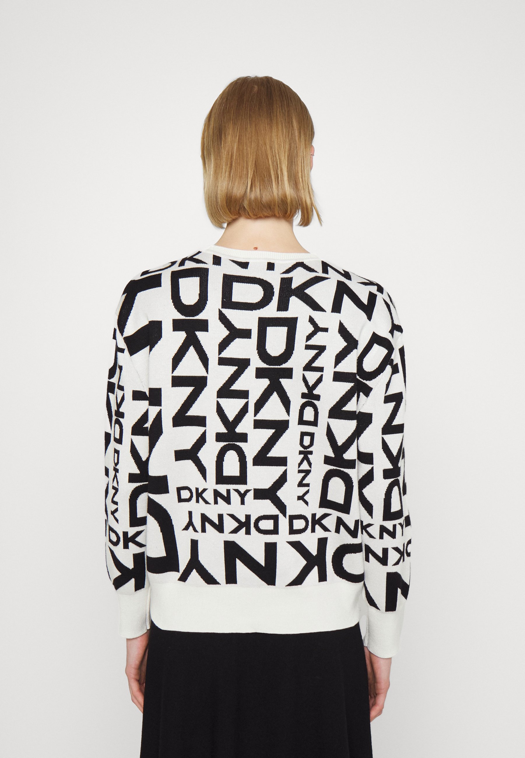 black dkny jumper