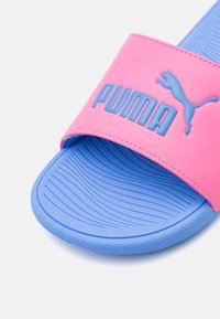 Puma COOL CAT 2.0 JR UNISEX - Rantasandaalit - fast pink/blue skies