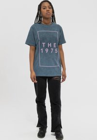 Paradiso Clothing THE 1975 I LIKE IT - Print T-shirt - blue