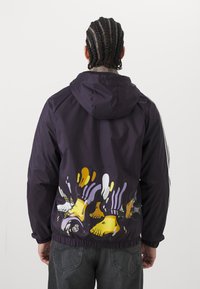 adidas Performance REAL MADRID SZN WB - Verryttelytakki - aurora black