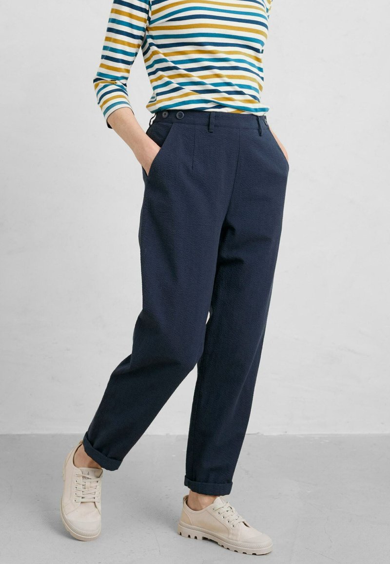 Seasalt Cornwall ISLAND SUNSET Pantalon classique maritime/bleu