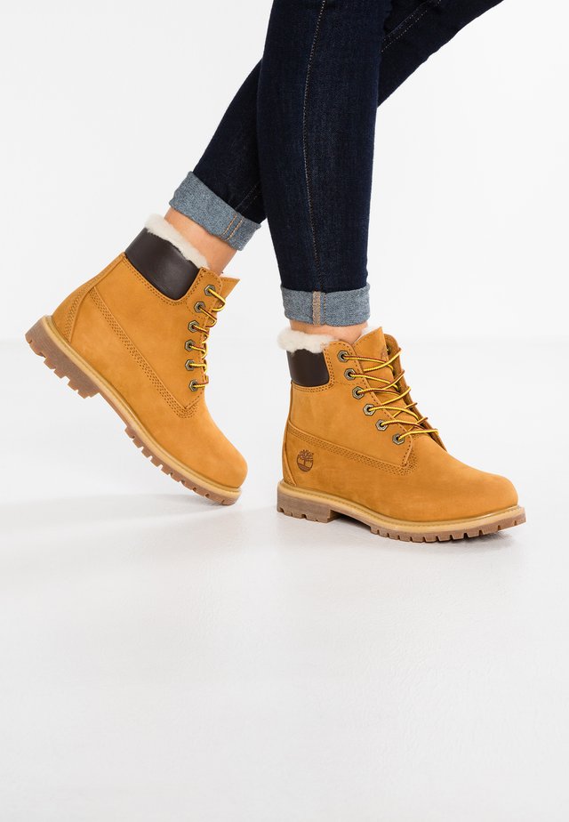 Women S Timberland Boots Slip Them On Feel Great At Zalando