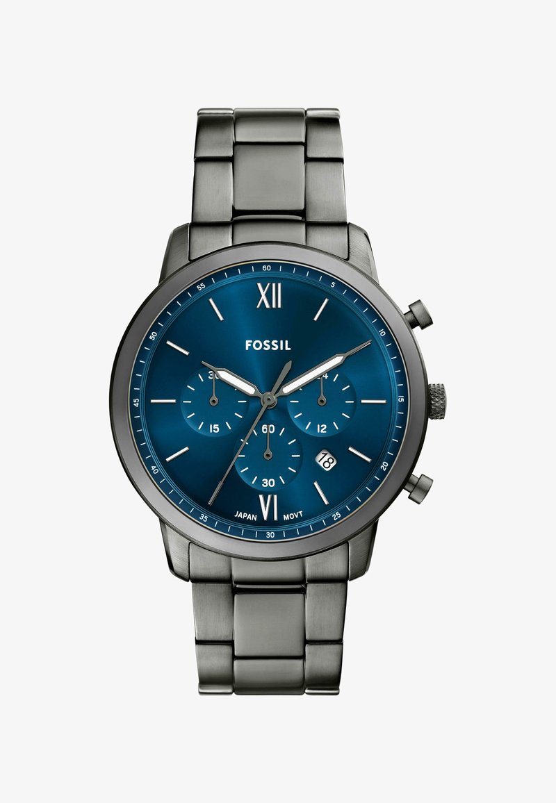 Orologio da uomo Fossil con quadrante blu, indicatori delle ore argentati, tre sottocronografi, funzione data e bracciale in acciaio inossidabile.