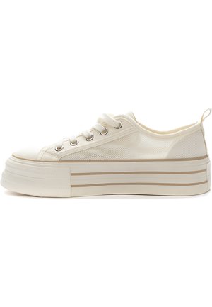 Sneakers laag - milk