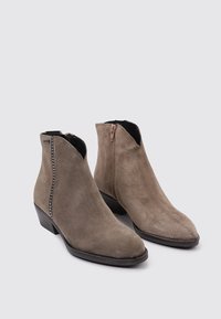 Sandra Fontán LIBREVILLE - Botines - brown