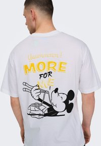 Only & Sons ONSDISNEY MICKEY MOUSE LIFE TEE - T-shirts med print - white
