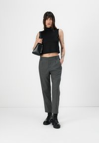 DRYKORN DISPATCH - Pantaloni - grey