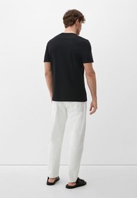 s.Oliver MIT FRONTPRINT - T-shirt z nadrukiem