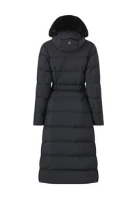 Lange zwarte pufferjas met een ceintuur in de taille, een harige capuchon, gewatteerde structuur en lange mouwen, ontworpen voor warmte en bedekking.