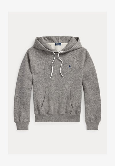 Grauer Kapuzenpullover mit weißen Kordeln, einer vorderen Kängurutasche, gerippten Bündchen und Saum sowie kleinem blauem Polo Ralph Lauren Logo auf der Brust.