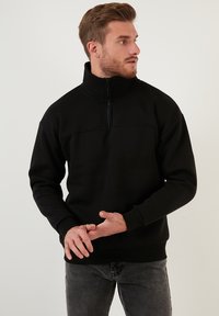 Buratti REGULAR FIT - Melegítőfelső - black