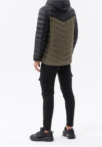 Ombre Zimní bunda - green