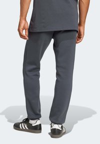 adidas Performance JUDE BELLINGHAM PANT - Trainingsbroek - dark grey