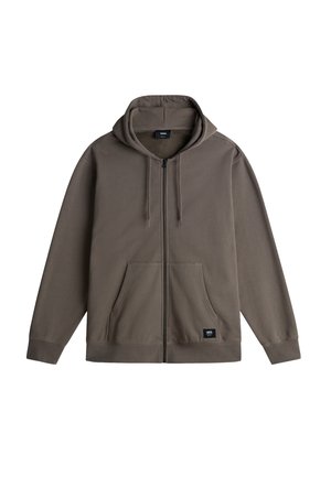 Sudadera con cremallera en verde oliva, hecha de una tela suave, que cuenta con un bolsillo delantero, capucha con cordón y etiqueta de la marca cerca del dobladillo.