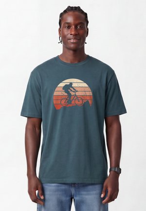 watapparel, MOUNTAINBIKE SILHOUETTE UNISEX - Print T-shirt - stargazer