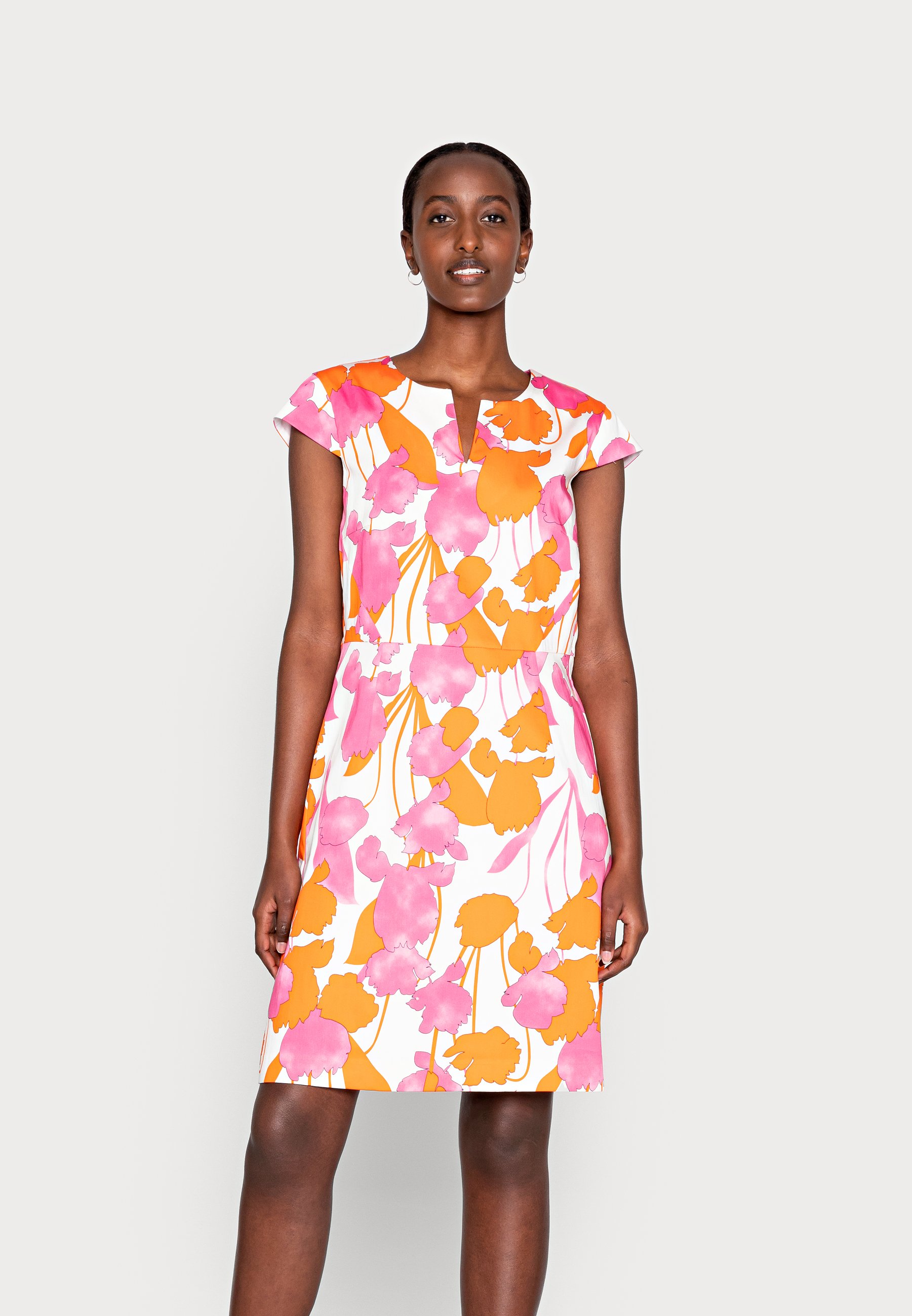 More \u0026 More DRESS SHORT - Freizeitkleid - carnation/mehrfarbig - Zalando.de