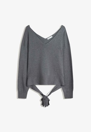 Pull gris à manches longues, col en V, coupe oversize avec détail de nœud noué à l'avant sur l'ourlet, présenté sur fond blanc.