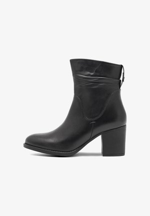 Lasocki WITH A BLOCK HEEL - Klassikalised poolsaapad - black