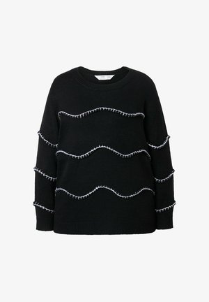 Zwarte trui met golfvormige witte stikaccenten. Heeft een ronde halslijn en lange, iets losse mouwen met geribbelde manchetten.