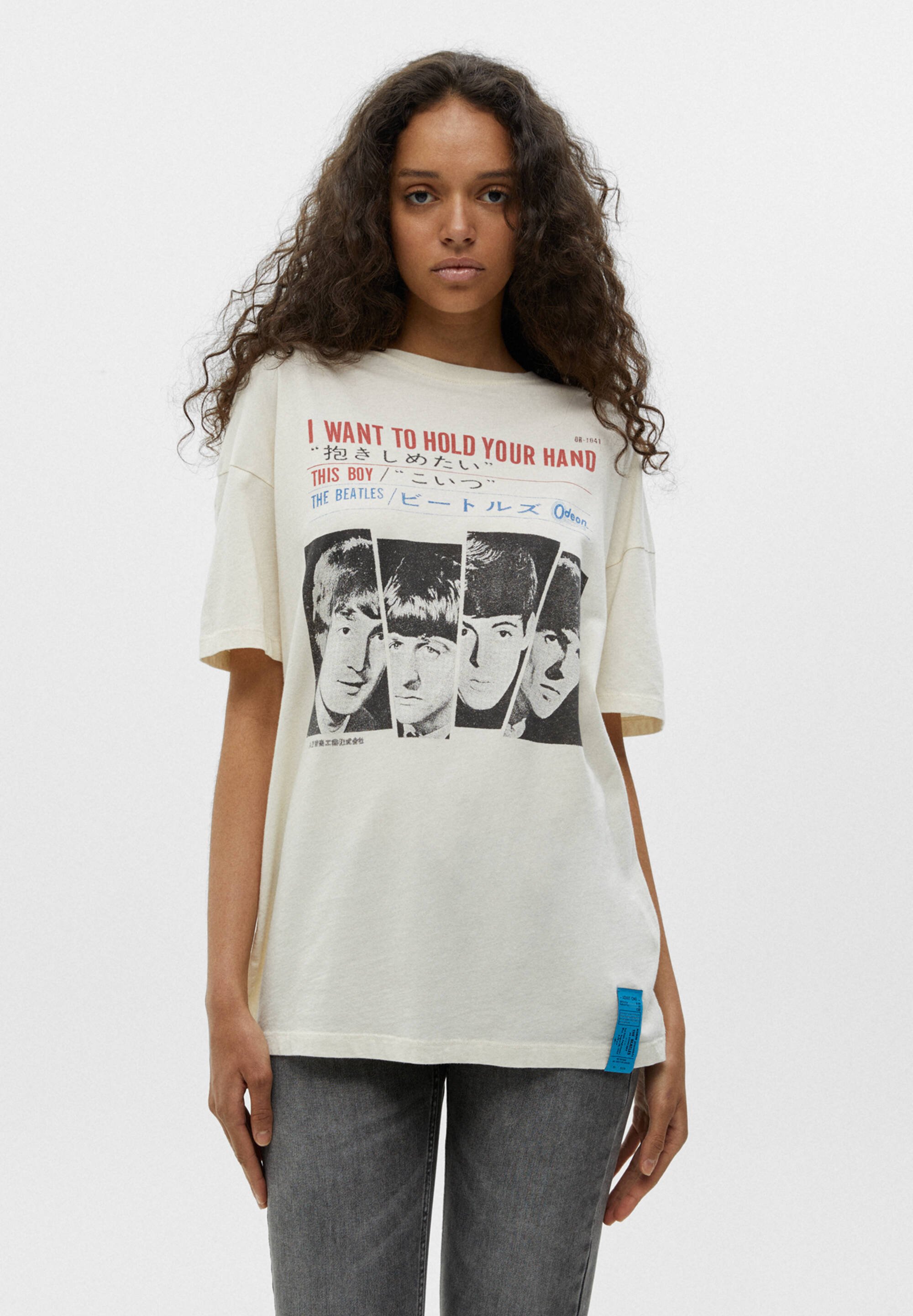 pull and bear beatles t shirt