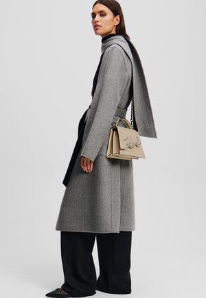 K/SIGNATURE 2.0 CROSSBODY - Rankinė - trench beige