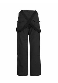 Pantalones negros con un diseño de tirantes cruzados ajustables, que cuentan con dos bolsillos traseros y un corte de pierna ancha. El material parece duradero y suave.