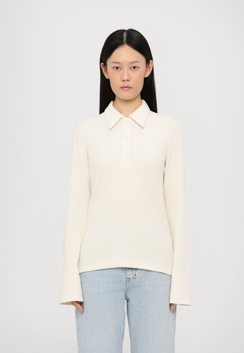 Filippa K - Langarmshirt - natural, Vergrößern
