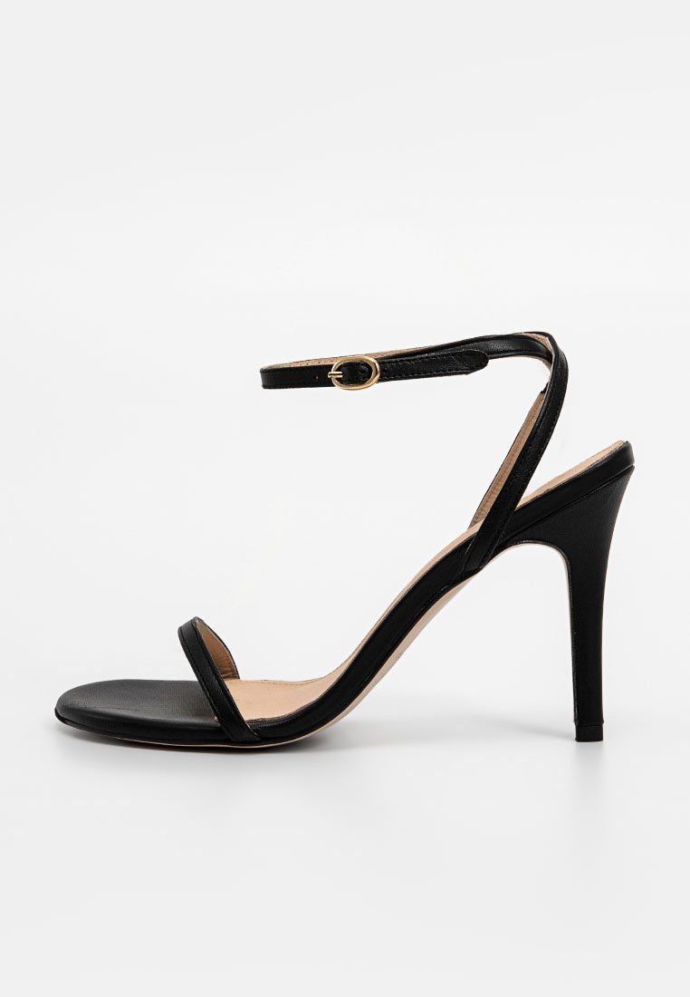 ALOHAS Sandalen met hoge hak zwart ALOHAS Sandalen met hoge hak zwart